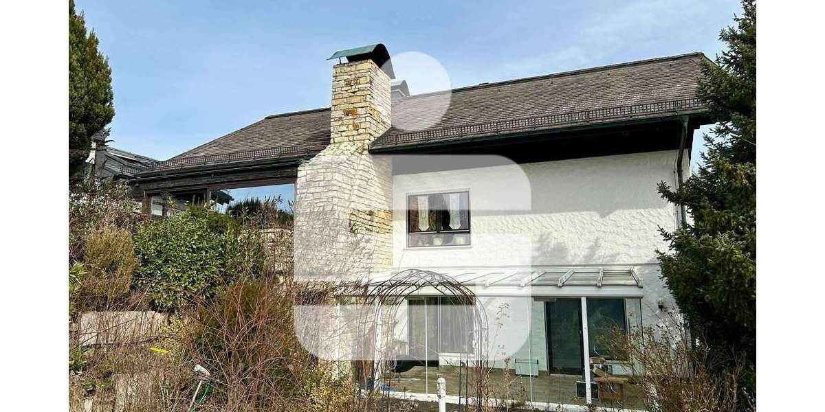 Haus zum Kaufen in Höchstadt 595.000 € 203 m² 6 zimmer