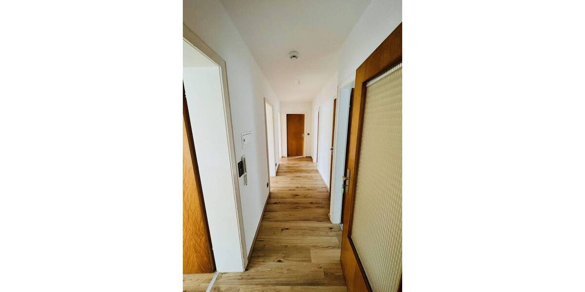 Etagenwohnung Northeim - 4 Zimmer, 86 m&sup2;, 650&euro; | Angebot:26277736