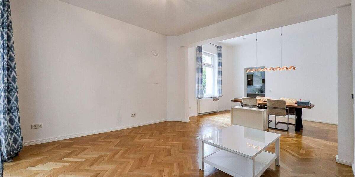 Etagenwohnung Bochum Gerthe - 5 Zimmer, 133 m&sup2;, 298.000&euro; | Angebot:24594285