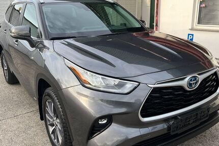 Toyota Highlander 86.500 km 41.900 &euro; Großbeeren ( bei Berlin ) 14979