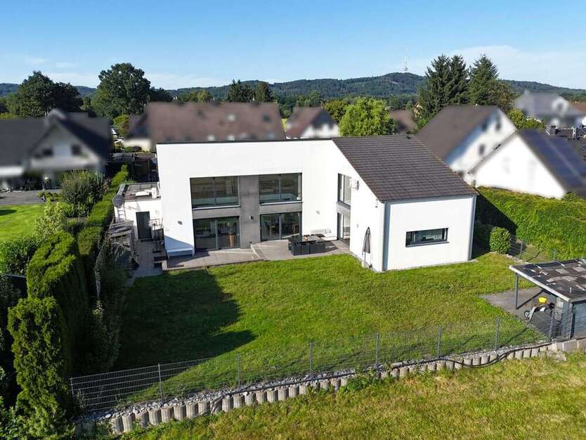 Haus zum Kaufen in Steinhagen 799.000 € 287.62 m²