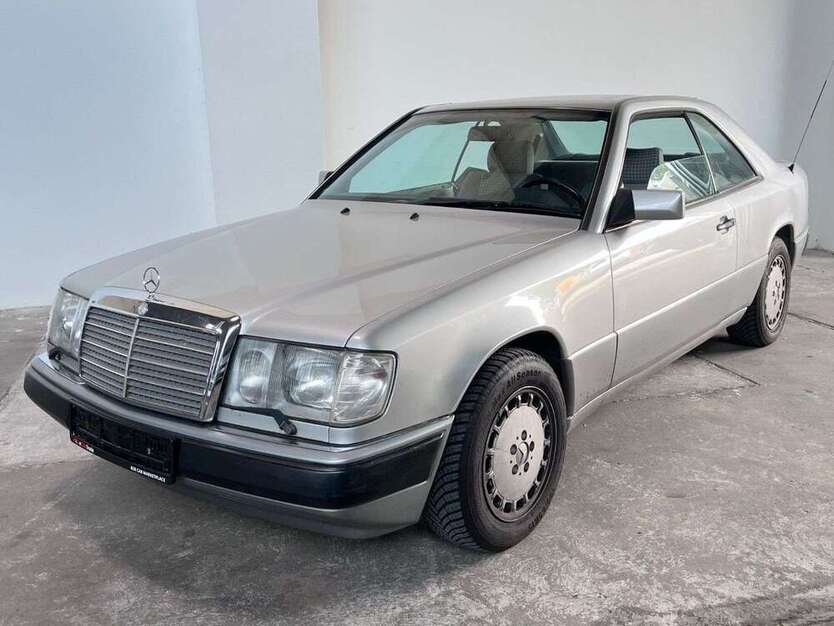 CE 300