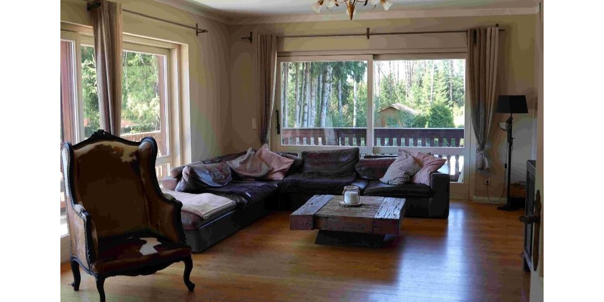 Villa Penzberg - 7 Zimmer, 244 m&sup2;, 1.980.000&euro; | Angebot:27007111
