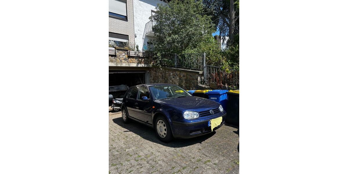 VW Golf 171.200 km 1.800 &euro; Gudensberg 34281