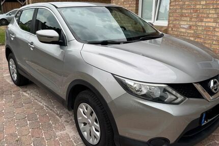 Nissan Qashqai 152.045 km 9.500 &euro; Kiel 24145