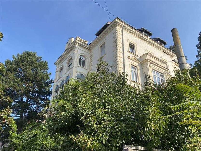 Wohnung zum Kaufen in Stuttgart 339.000 € 91.83 m²