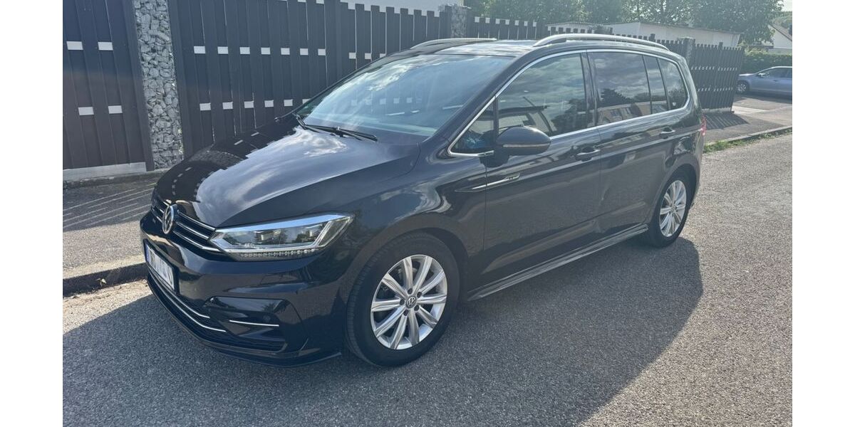 VW Touran 223.800 km 15.690 &euro; Giengen 89537