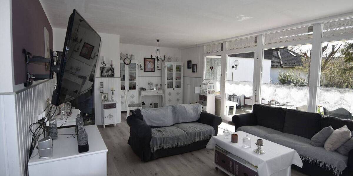 Bungalow Altdorf bei Nürnberg Röthenbach - 6 Zimmer, 159 m&sup2;, 458.000&euro; | Angebot:26171464