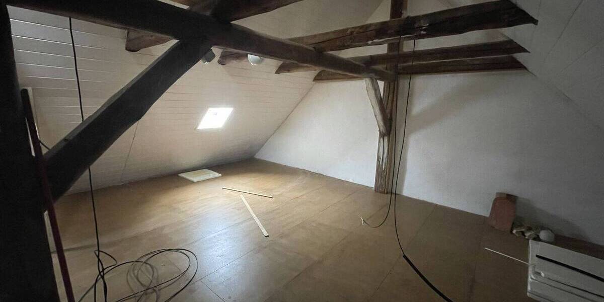 Reihenmittelhaus Kamenz - 4 Zimmer, 135 m&sup2;, 135.000&euro; | Angebot:26630859