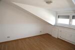 Dachgeschoßwohnung Mainz Ebersheim - 2 Zimmer, 58 m&sup2;, 660&euro; | Angebot:26312470