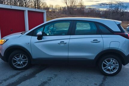 Opel Crossland (X) 43.800 km 8.000 &euro; Chemnitz 09123