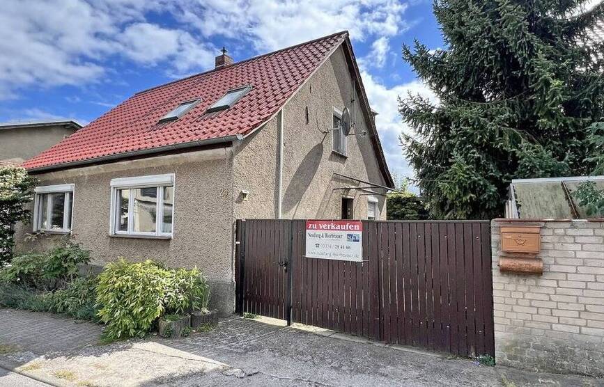 Ein sanierungsbedürftiges Heim für handwerklich Begabte