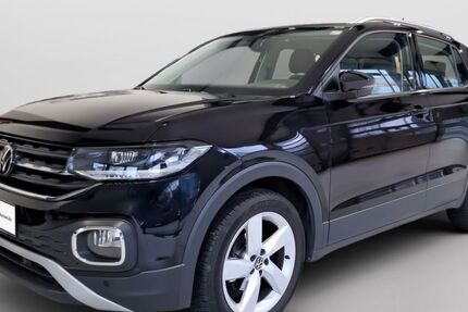 VW T-Cross 22.200 km 21.985 &euro; Hamburg 22045