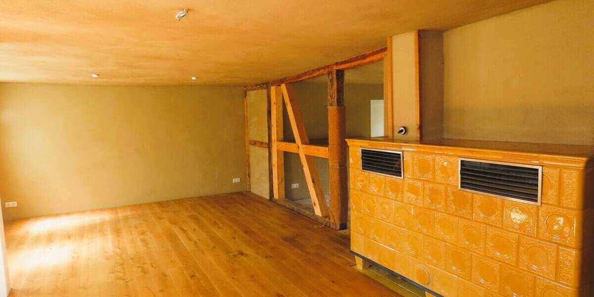 Mehrfamilienhaus, Wohnhaus Ziemendorf Ziemendorf - 8 Zimmer, 165 m&sup2;, 190.000&euro; | Angebot:25770132