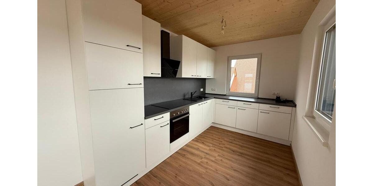 Erdgeschoßwohnung Wemding - 5 Zimmer, 92 m&sup2;, 1.200&euro; | Angebot:24441867