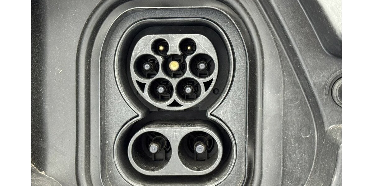 Opel Corsa e Edition 136 50 KWh Carplay 42.700 km 12.880 &euro; Lich 35423