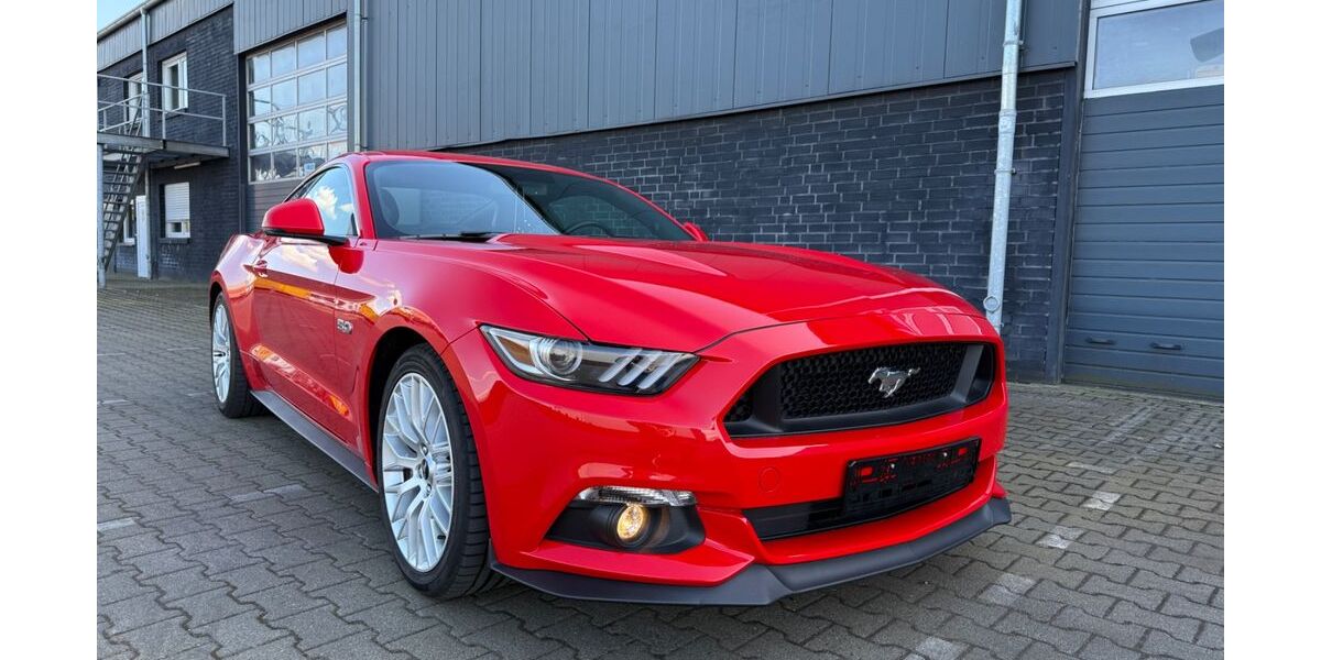 Ford Mustang 51.500 km 33.800 &euro; Vechta 49377