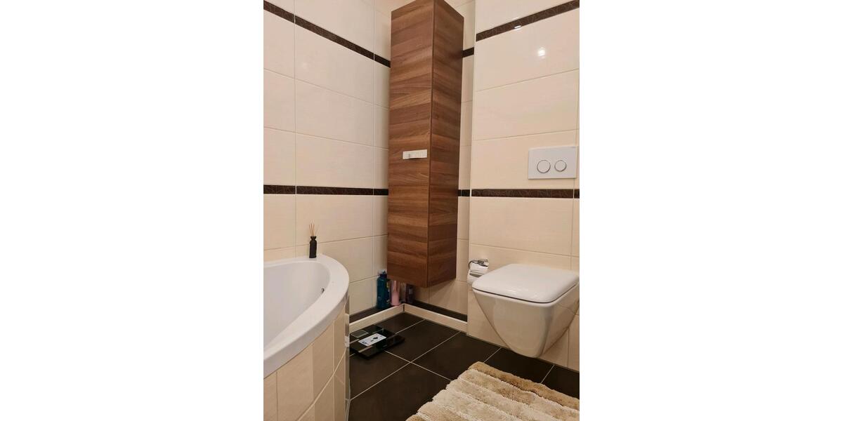Dachgeschoßwohnung Tauberbischofsheim - 3 Zimmer, 63 m&sup2;, 185.000&euro; | Angebot:25658288