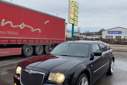 Chrysler 300C 271.305 km 5.700 &euro; Metzingen 72555
