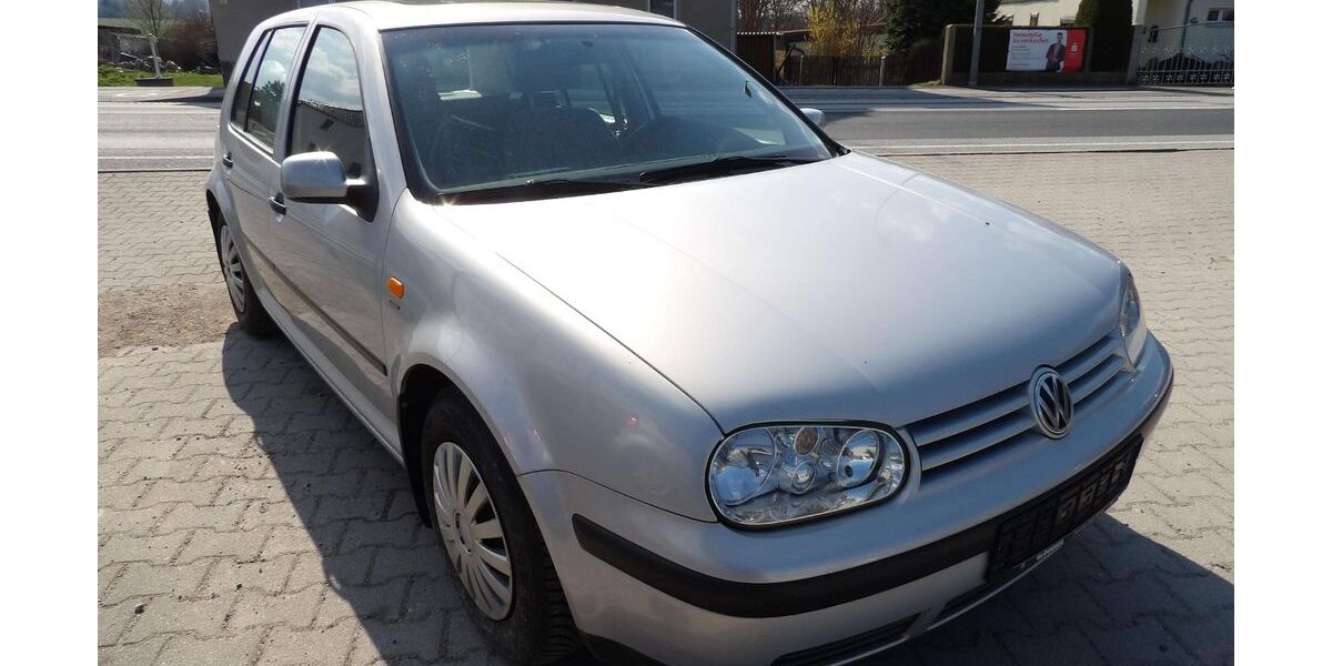 VW Golf 133.000 km 4.999 &euro; Bautzen 02625