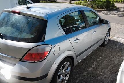 Opel Astra 212.436 km 2.000 &euro; Erfurt 99091