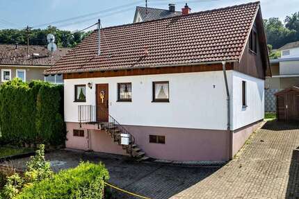 Haus zum Mieten in Mosbach 1.625 € 120 m² 5 zimmer