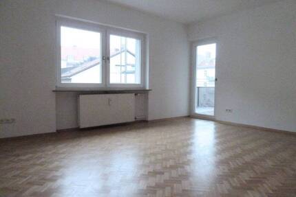 Gepflegte 3-Zimmer-Wohnung mit Balkon in Ludwigvorstadt