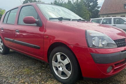 Renault Clio 68.998 km 2.950 &euro; Kassel 34134