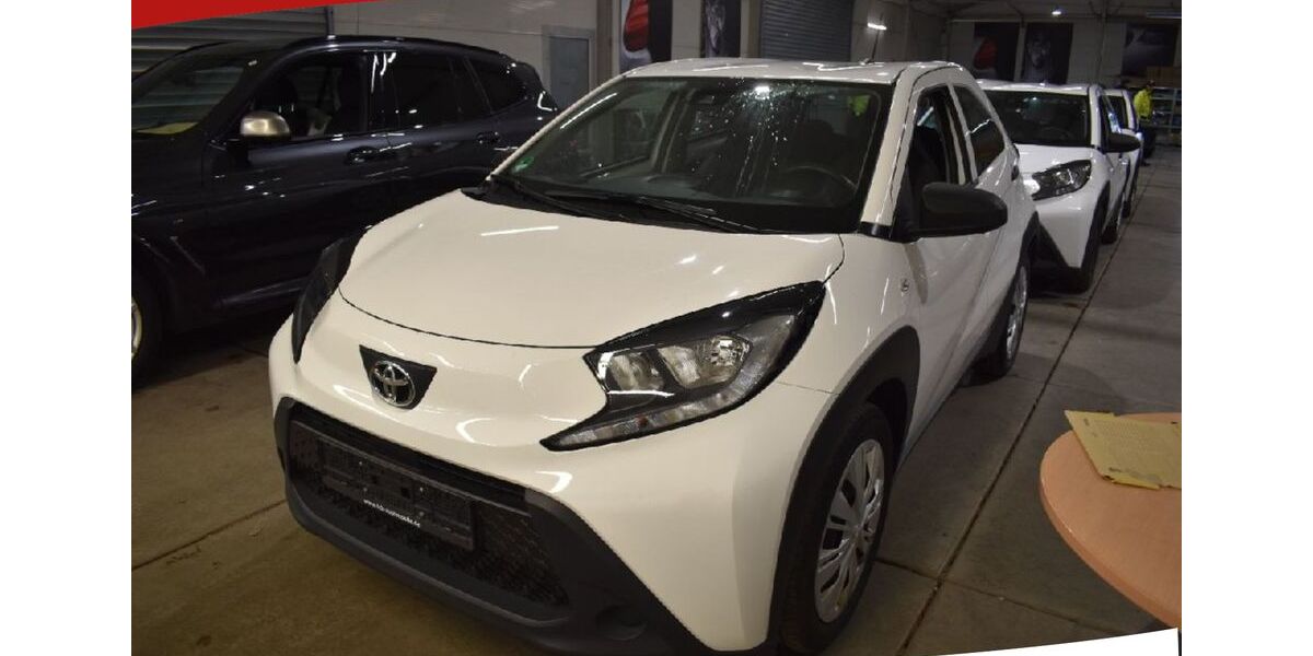 Toyota Aygo (X) 78.000 km 9.450 &euro; Bebra 36179