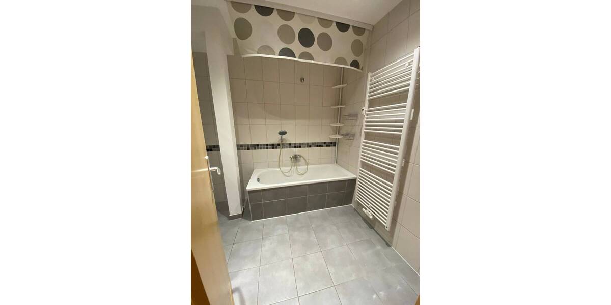Zimmer Chemnitz Lutherviertel - 3 Zimmer, 57 m&sup2;, 327&euro; | Angebot:26320318
