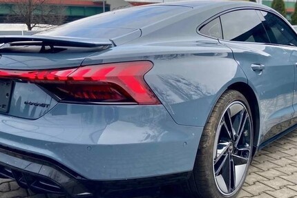 Audi Quattro 19.200 km 39.720 &euro; Czestochowa 