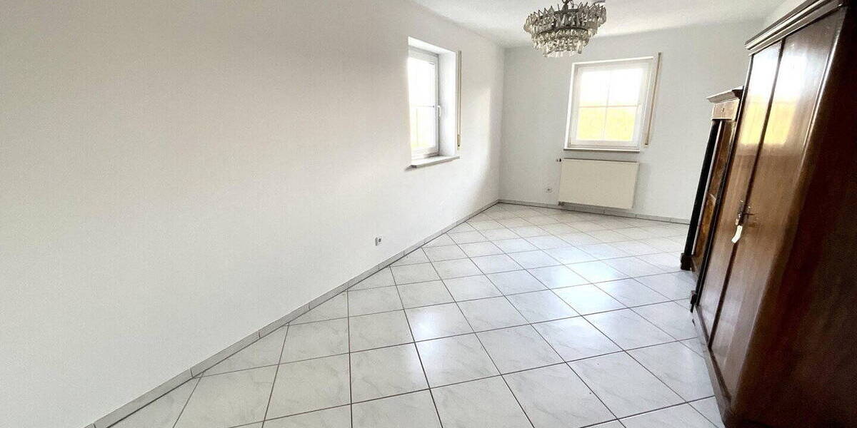 Einfamilienhaus Langenzenn Laubendorf - 7 Zimmer, 217 m&sup2;, 699.000&euro; | Angebot:26790897