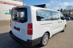 Opel Vivaro Edition M 9-Sitzer Automatik Zafira Life 84.300 km 28.500 &euro; Garrel 49681