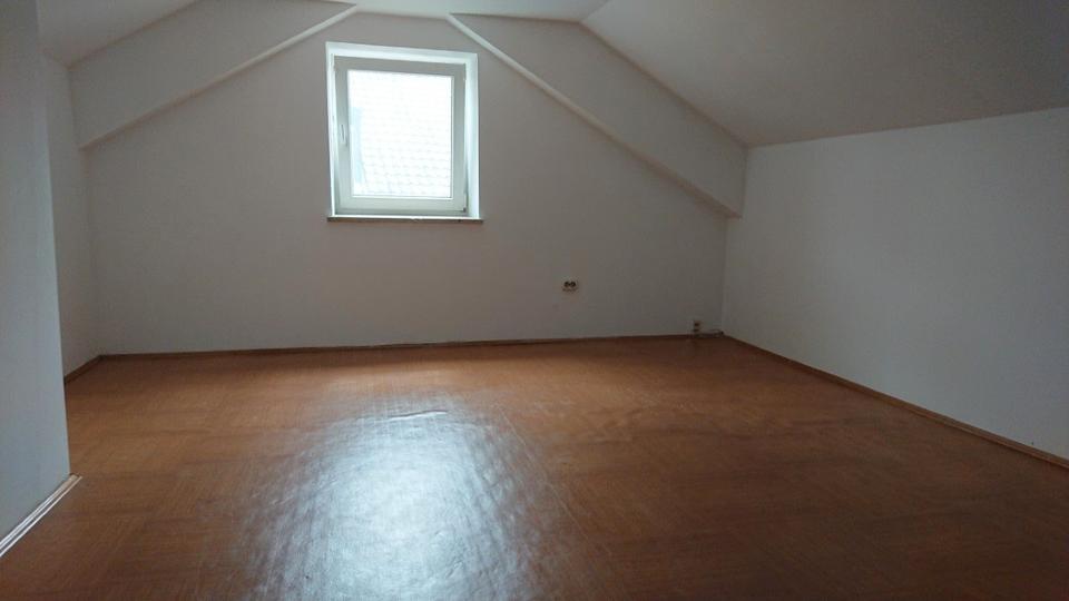 Etagenwohnung Dachau - 3 Zimmer, 84 m&sup2;, 1.170&euro; | Angebot:26678787