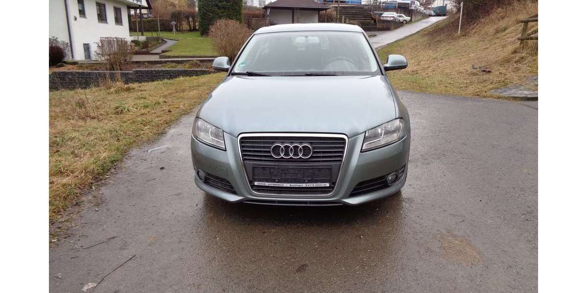 Audi A3 230.000 km 4.999 &euro; Reutlingen (Ohmenhausen)- Tel 01799296766 72770