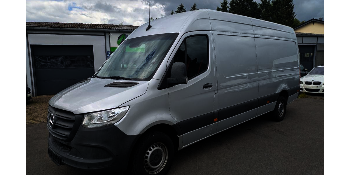 Mercedes-Benz Sprinter 232.974 km 23.960 &euro; Dierdorf 56269