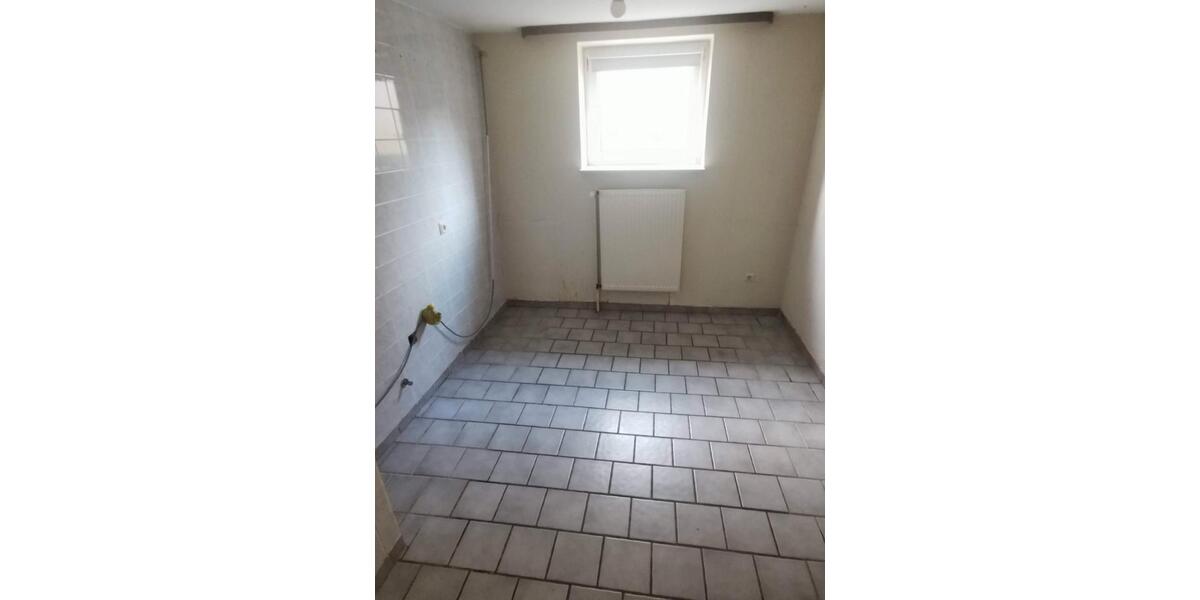 Etagenwohnung Volkmarsen - 3 Zimmer, 94 m&sup2;, 650&euro; | Angebot:26365806
