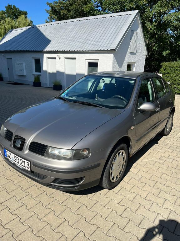 Seat Leon 150.000 km 850 € Günzburg 89312