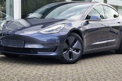 Tesla Model 3 274.000 km 17.990 &euro; Wesel 46485