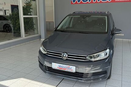 VW Touran 77.136 km 25.880 &euro; Mittweida 09648