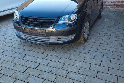 VW Touran 193.580 km 5.000 &euro; MÖLLN 23879