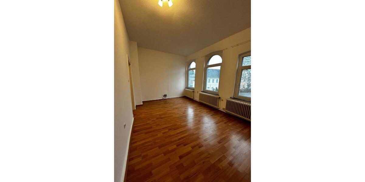Mehrfamilienhaus, Wohnhaus Oldenburg Kreyenbrück - 7 Zimmer, 150 m&sup2;, 469.000&euro; | Angebot:25854803