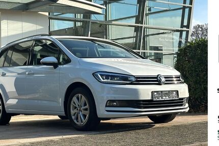 VW Touran 51.696 km 29.990 &euro; Brand-Erbisdorf 09618