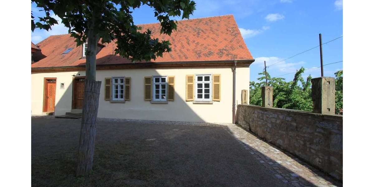 Einfamilienhaus Bad Wimpfen - 9 Zimmer, 252 m&sup2;, 1.950&euro; | Angebot:19368526
