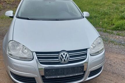 VW Golf 215.930 km 2.800 &euro; Freiberg 09599