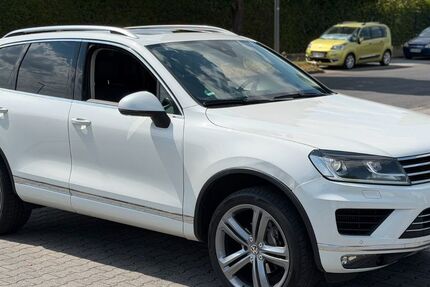 VW Touareg 198.499 km 16.750 &euro; Alsdorf 52477