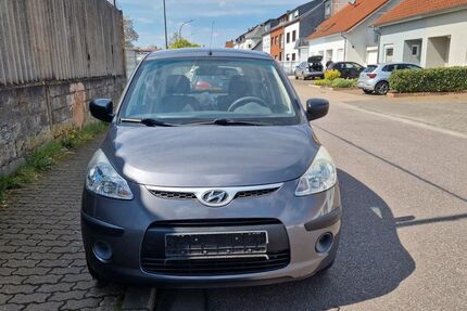 Hyundai i10 37.810 km 5.900 &euro; Saarlouis 66740