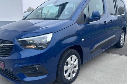Opel Combo 97.000 km 17.300 € Holleben 06179