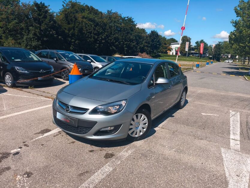 Opel Astra 153.000 km 5.750 € München 80939