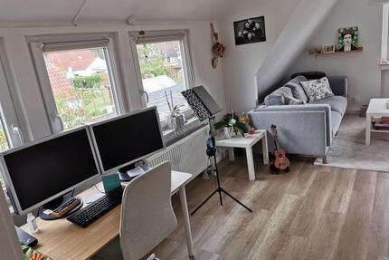 HabenhausenWerdersee 50 qm Dachgeschoßwohnung mit Gartenanteil